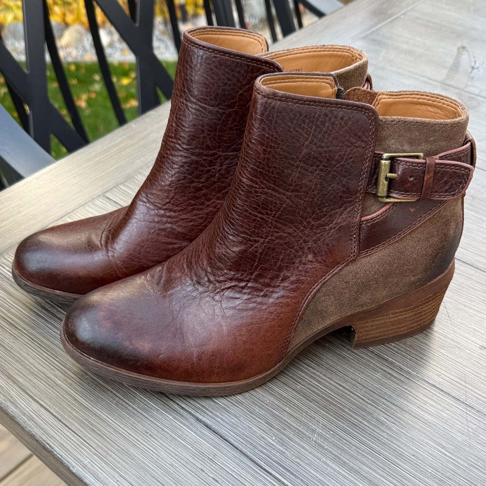 Comfortiva Two-Tone Leather Ankle Boots